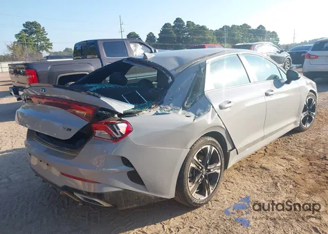 2021 Kia K5 Gt-Line z USA, uszkodzony, nr VIN 5XXG64J24MG078452